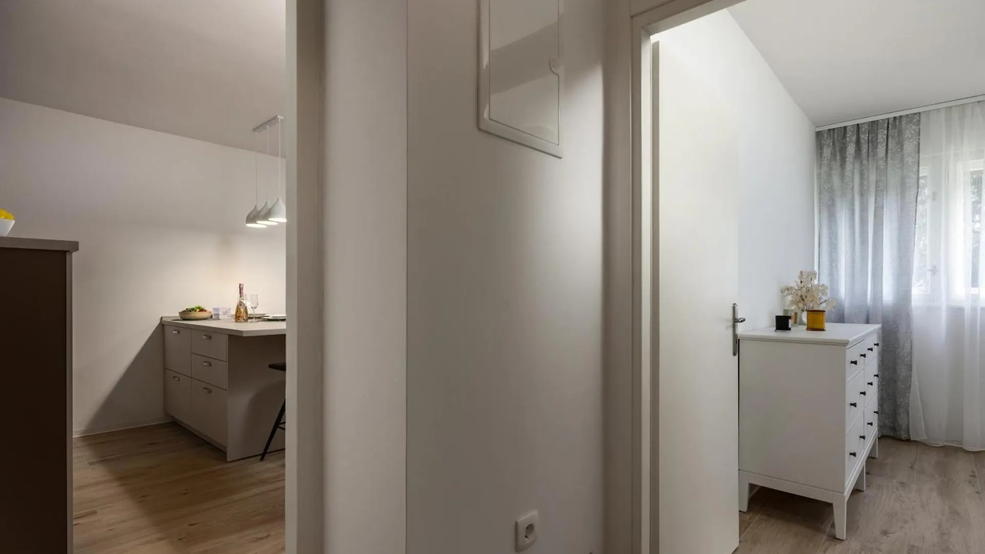 City Apartment Nurli Near Beach - Happy Rentals Rijeka 0*,  Croatia